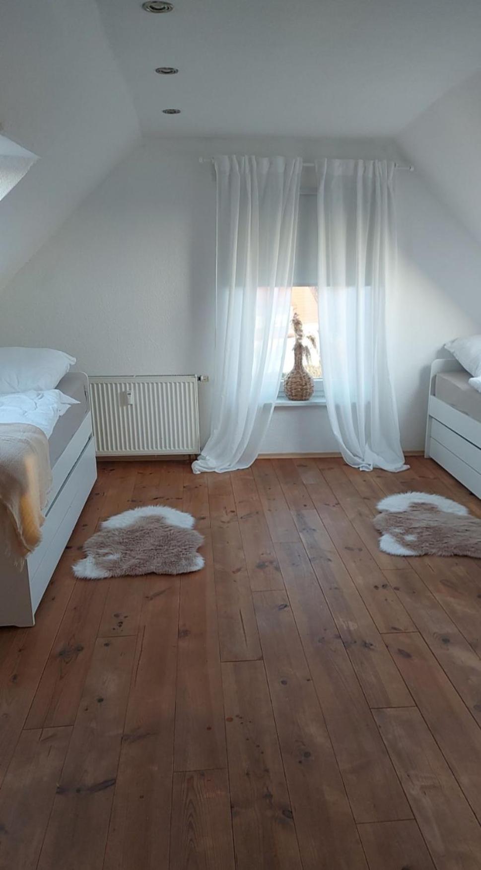 Stilvolle Ferienwohnung Free Parking, Space, Wlan Niestetal Zewnętrze zdjęcie